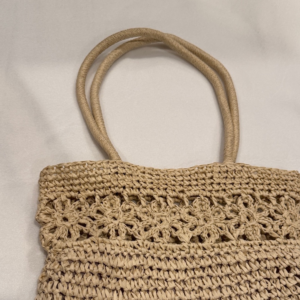 LC Lauren Conrad Beige Crochet Tote - Picture 3 of 5